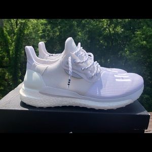 ADIDAS PHARELL WILLIAMS SOLARHU BOOST SIZE 8.5 MEN